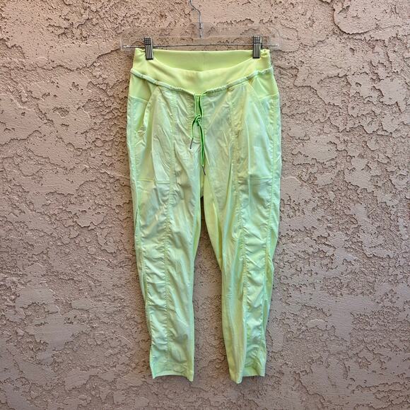 Lululemon Size 4 Street to Studio Crop Drawstring Pants Neon Yellow Pockets - Picture 1 of 6